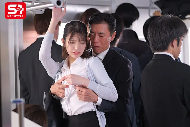 女子アナみたいな女子大生を我慢できずにメチャクチャ痴●してやったら…彼氏よりも俺のテクの虜に。 倉木華｜sone00771